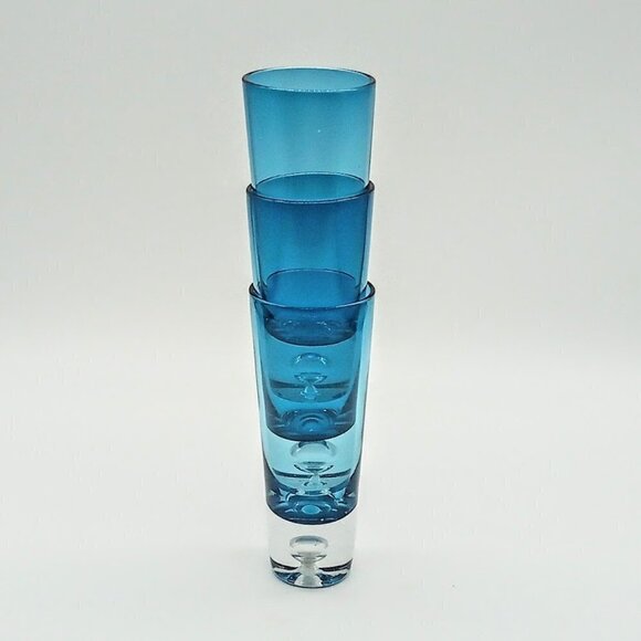 Set of 3 Stackable Blue Shot Glasses - Picture 5 of 5